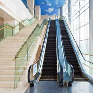 自動扶梯